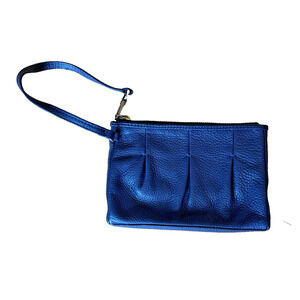 Cole Haan Wristlet Pebbled Leather Navy Blue Small Pleated Preppy Classic Zip